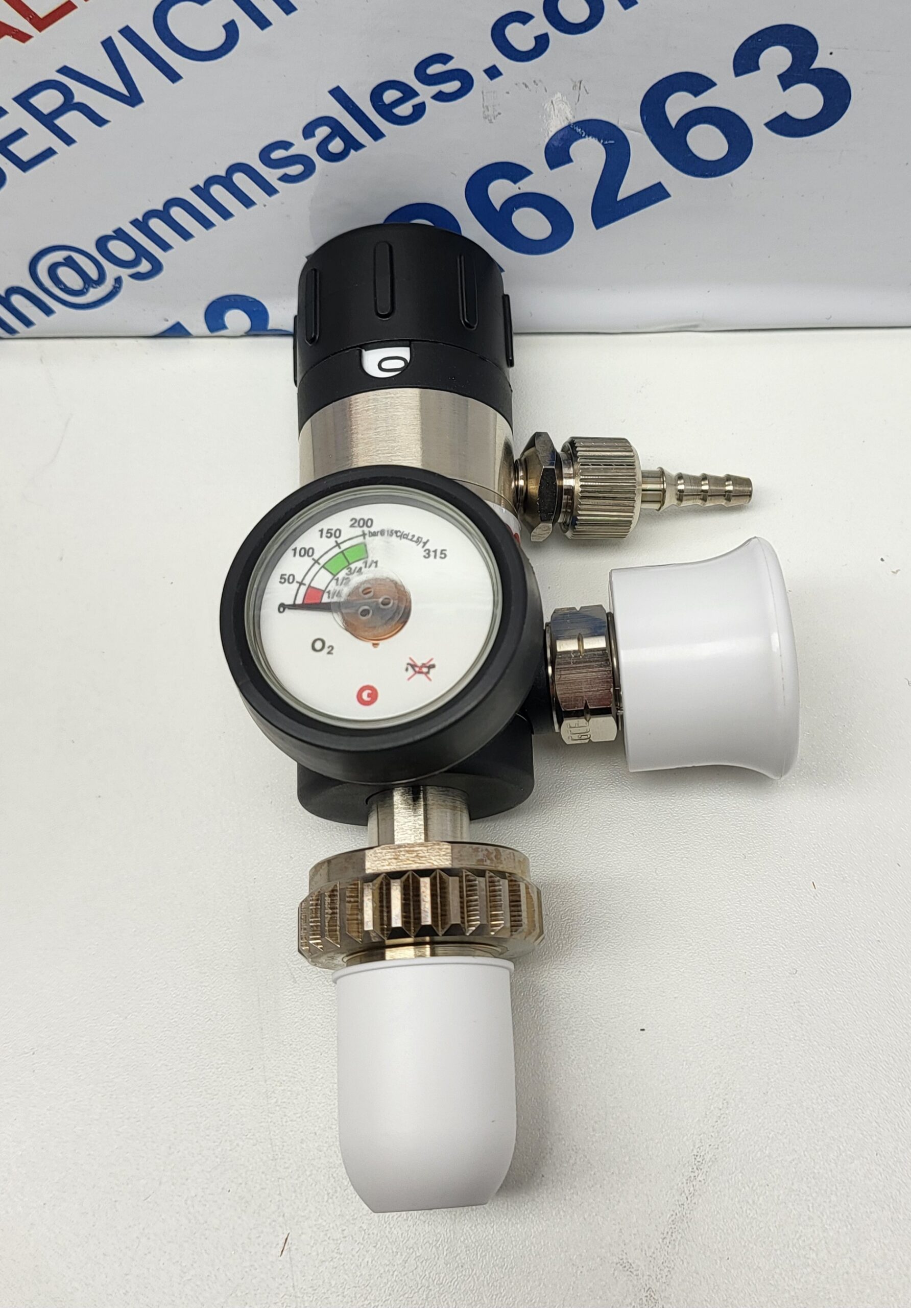 GCE Healthcare Bullnose Oxygen Regulator with Flow Meter